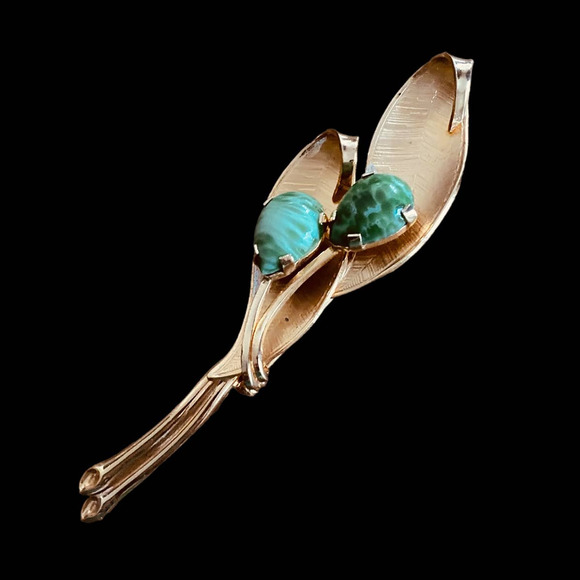 Austria Goldtone Leaf Pin Green Faux Jadeite Cabochons Brushed and Shiny Finish - Picture 5 of 5